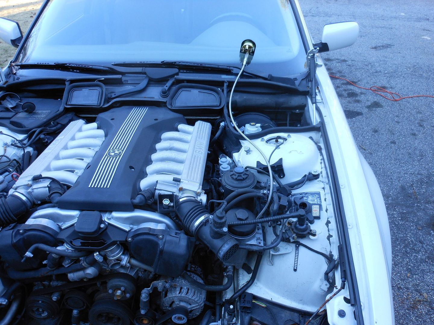 Low oil pressure light caused by thin oil???